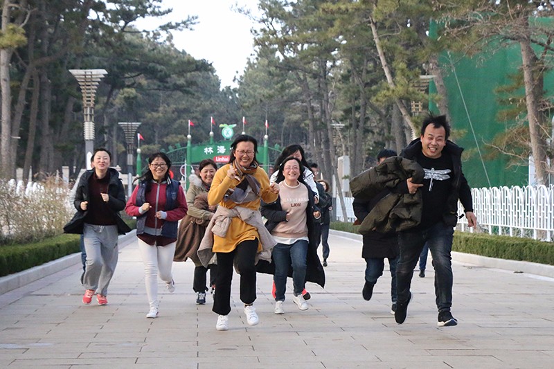 聯(lián)橋集團(tuán)2019春季越野賽燃情開賽(圖19)