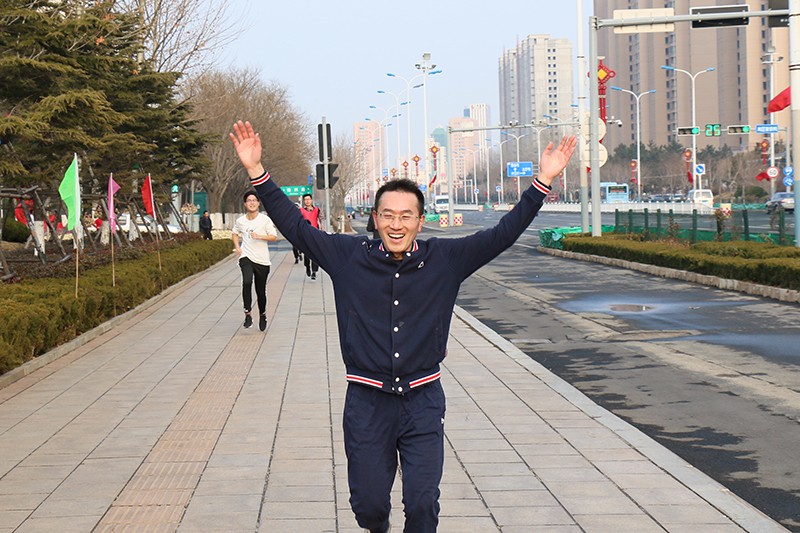 聯(lián)橋集團(tuán)2019春季越野賽燃情開賽(圖29)