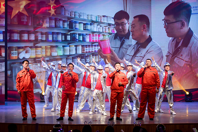 歡欣鼓舞迎新春，滿懷豪情攀高峰 | 聯(lián)橋集團(tuán)2020迎新春聯(lián)歡晚會(huì)激情開演(圖35)